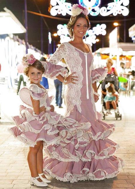 Trajes de gitana cortos 2021