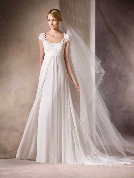 Vestidos de novia 2021 corte imperio