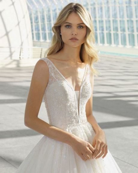 Vestidos de novia civil 2020