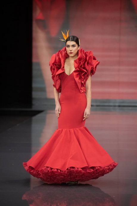 Colección de trajes de flamenca 2023