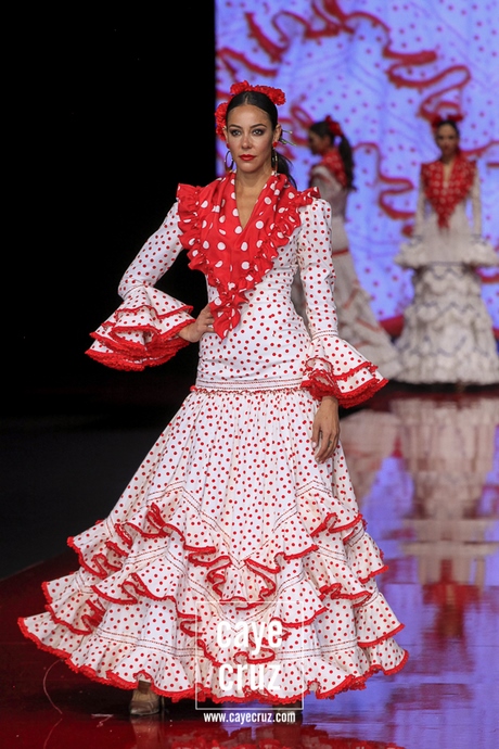 Trajes de flamenca pilar vera 2022