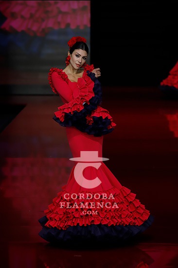 Trajes de flamenca rojos 2022