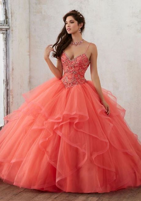 Vestidos para quince años 2022 cortos