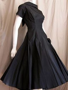 Vestido negro vintage