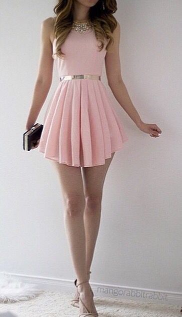 Vestido rosa palo corto