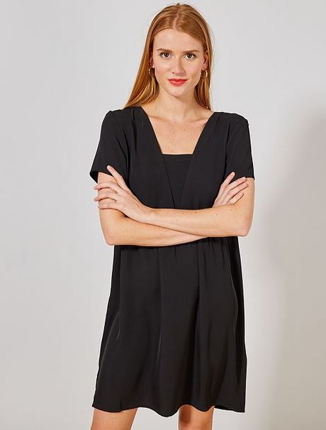 Vestido escotado negro