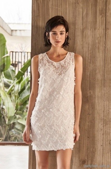 Vestidos blancos primavera 2019