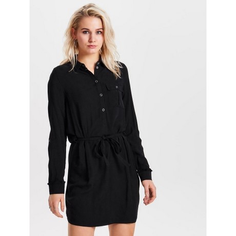 Vestido negro camisero