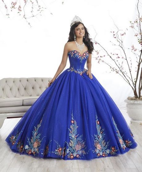 Vestidos de 18 años