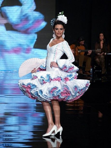 Vestidos cortos de flamenca 2022