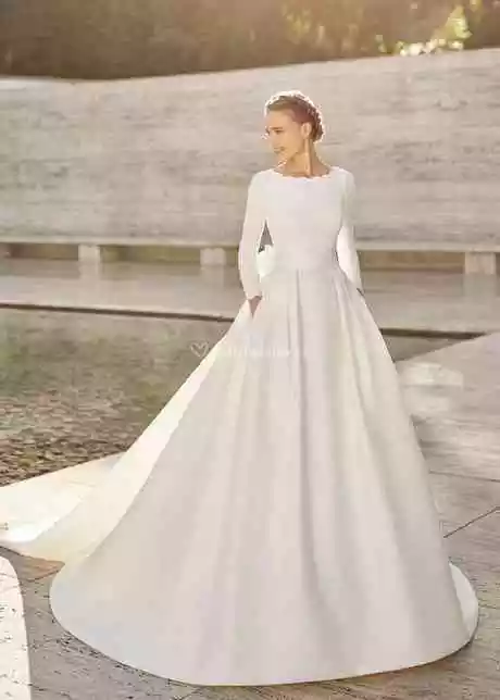 Vestidos de novia corte imperio 2023