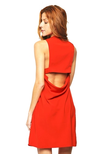 Vestido rojo con escote