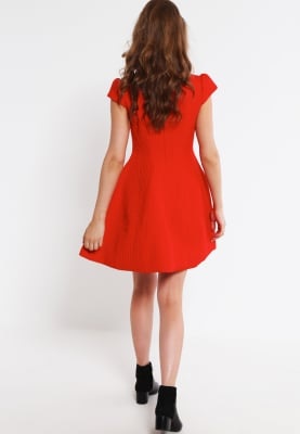 Vestido rojo informal