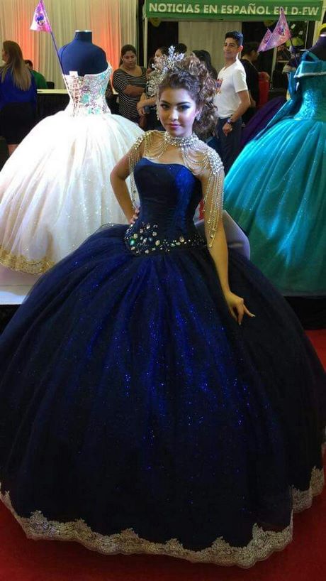 Trajes de 15 añeras