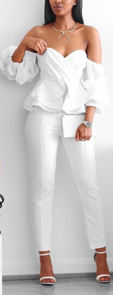 Vestidos elegantes en color blanco