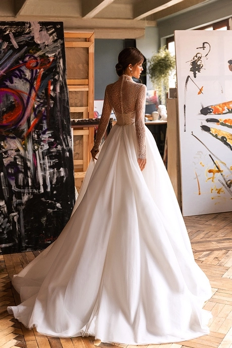 Moda en vestidos de novia 2024